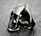 Totenkopf Ring in Edelstahl, schwarz size 57